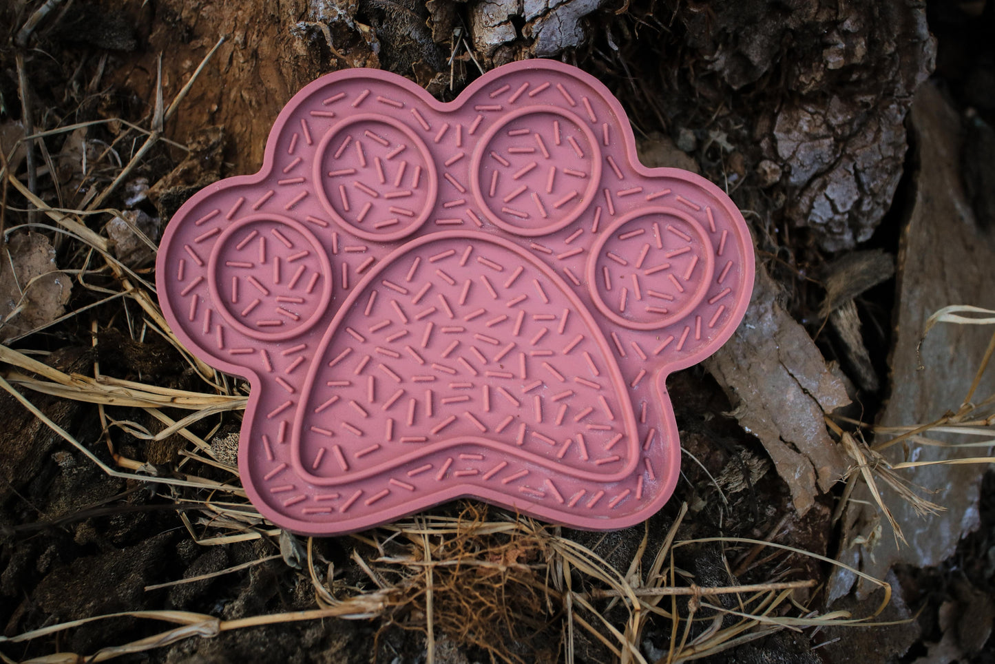 Lick mat en forma de huella